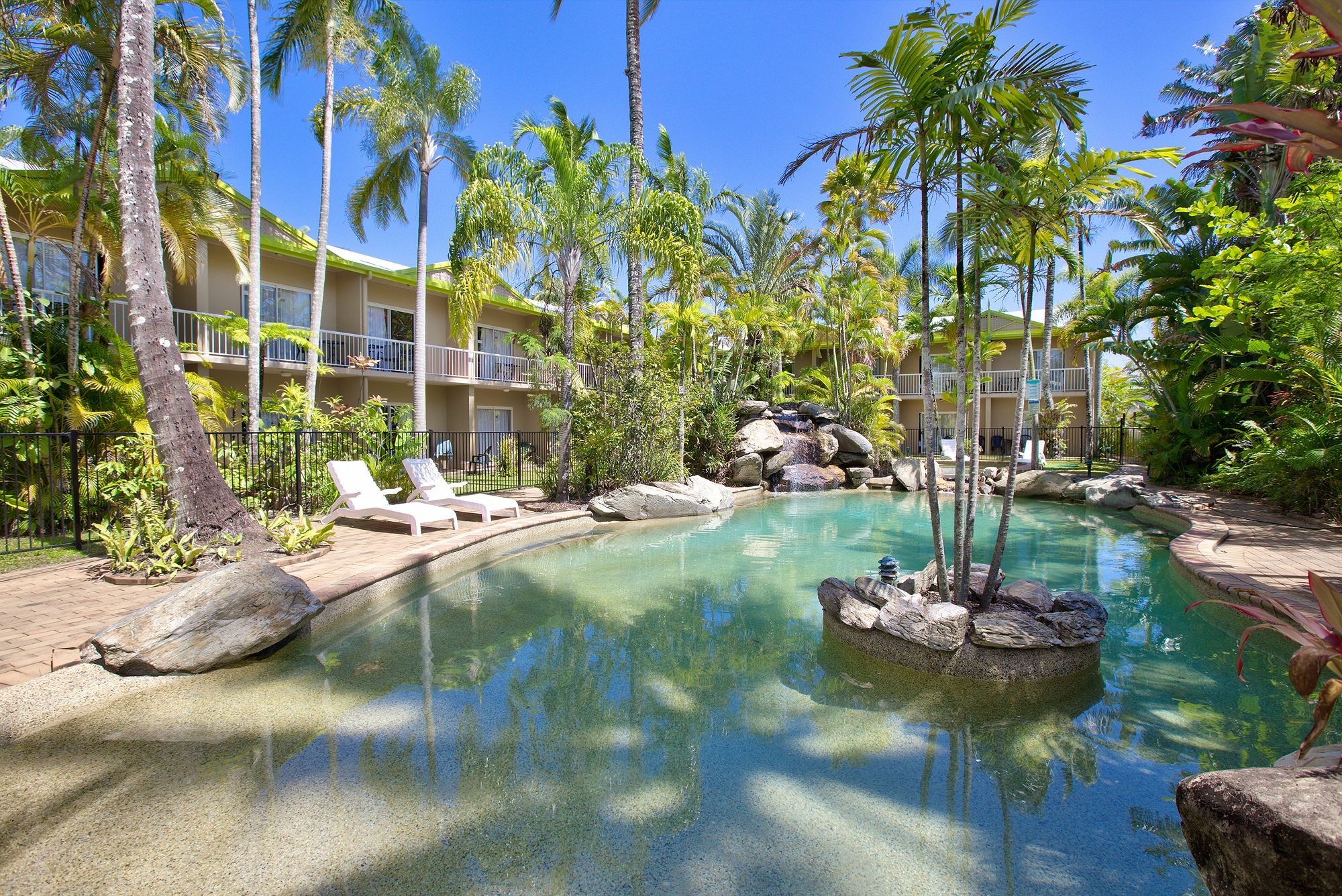 Hotel Tropiq Cairns Exterior foto